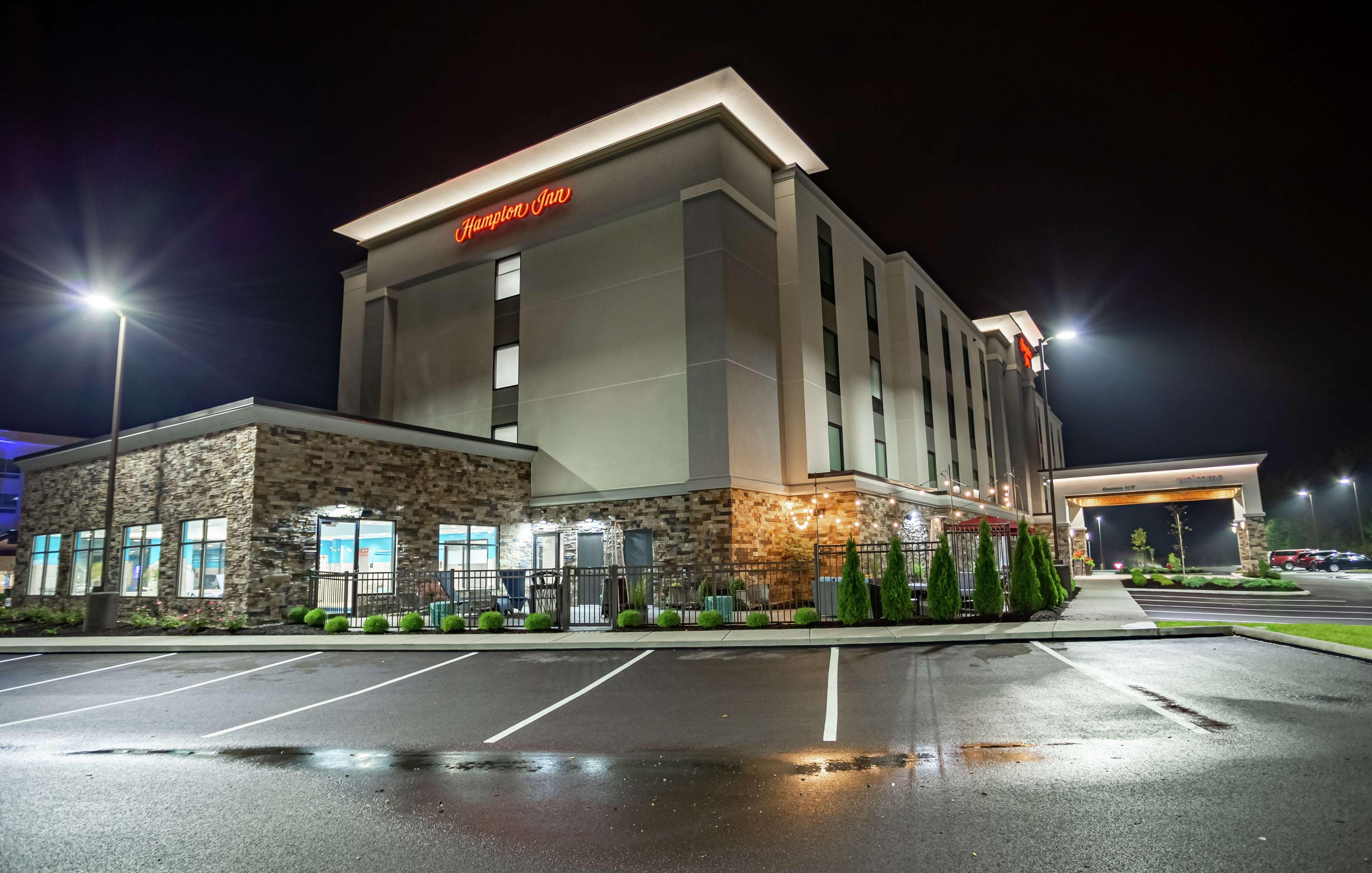 Hampton Inn Madison, Oh Экстерьер фото