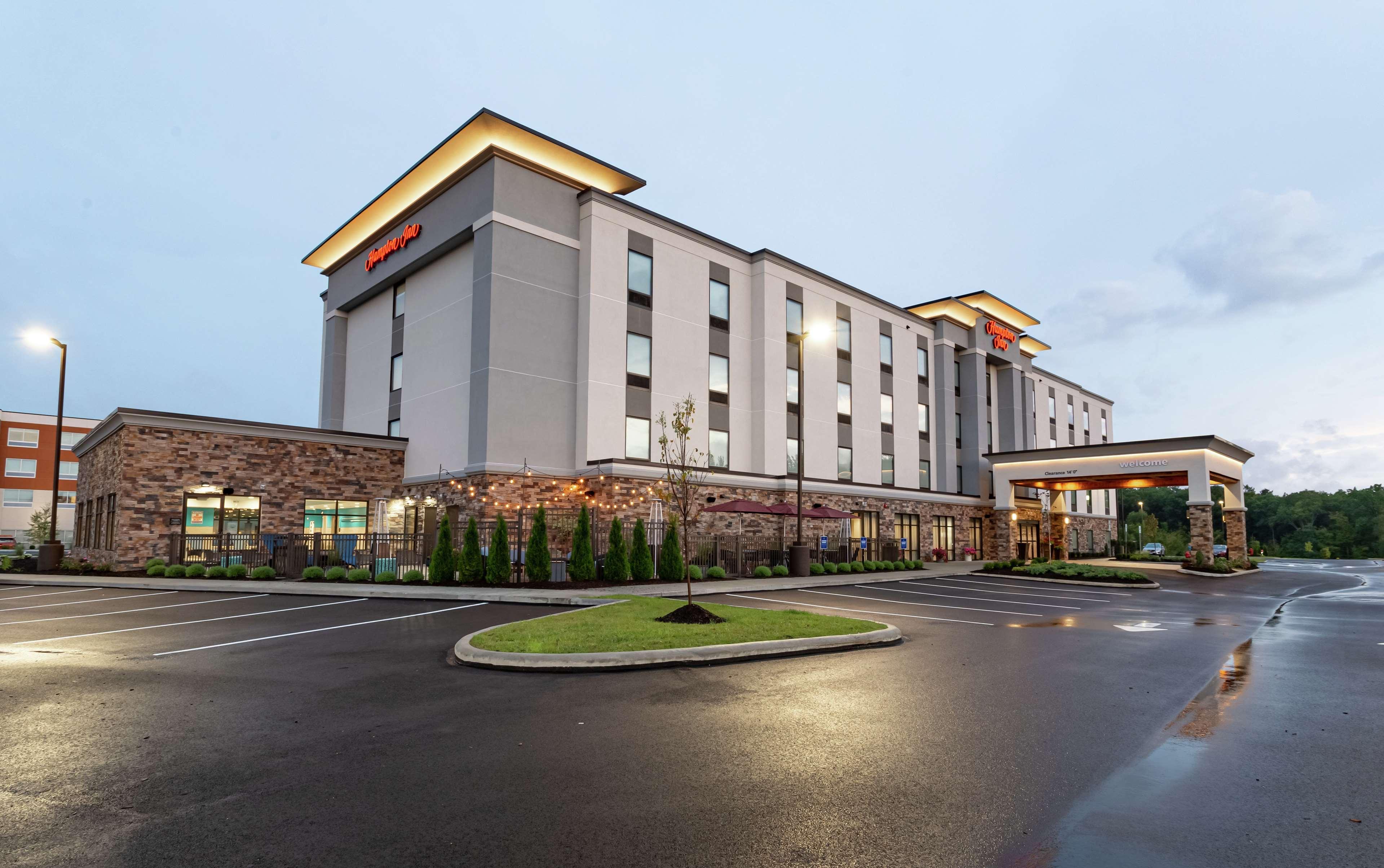 Hampton Inn Madison, Oh Экстерьер фото
