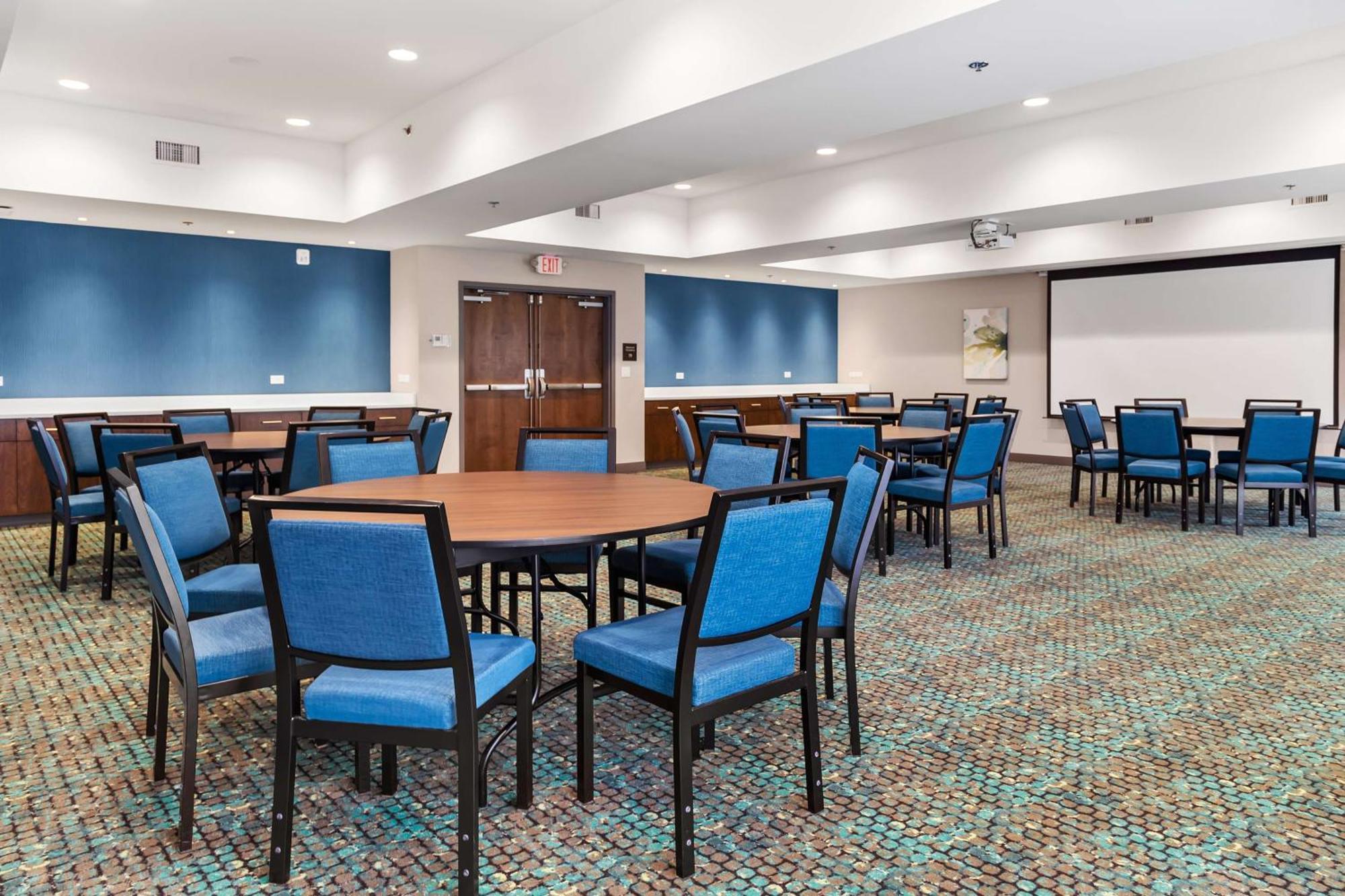 Hampton Inn Madison, Oh Экстерьер фото