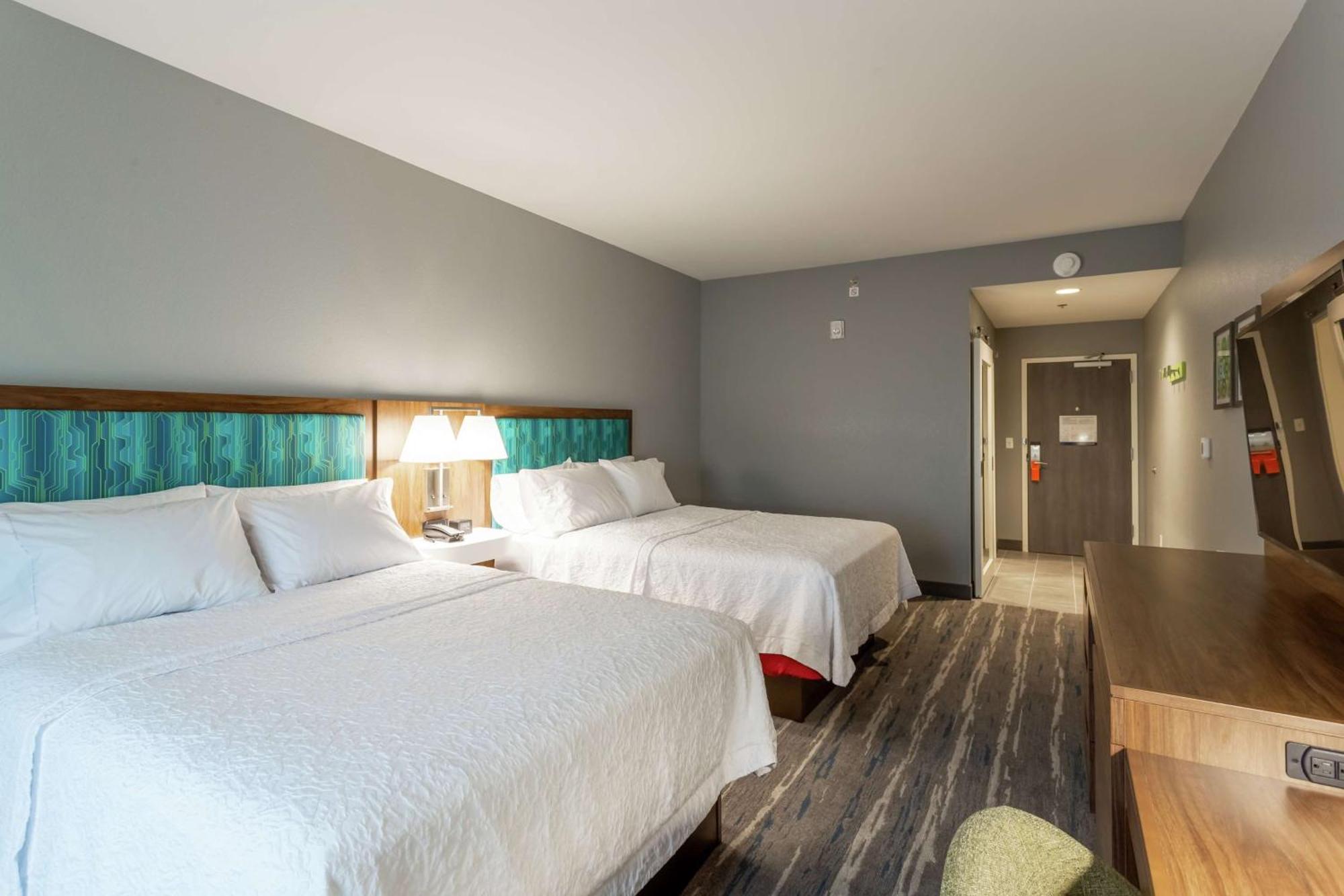 Hampton Inn Madison, Oh Экстерьер фото