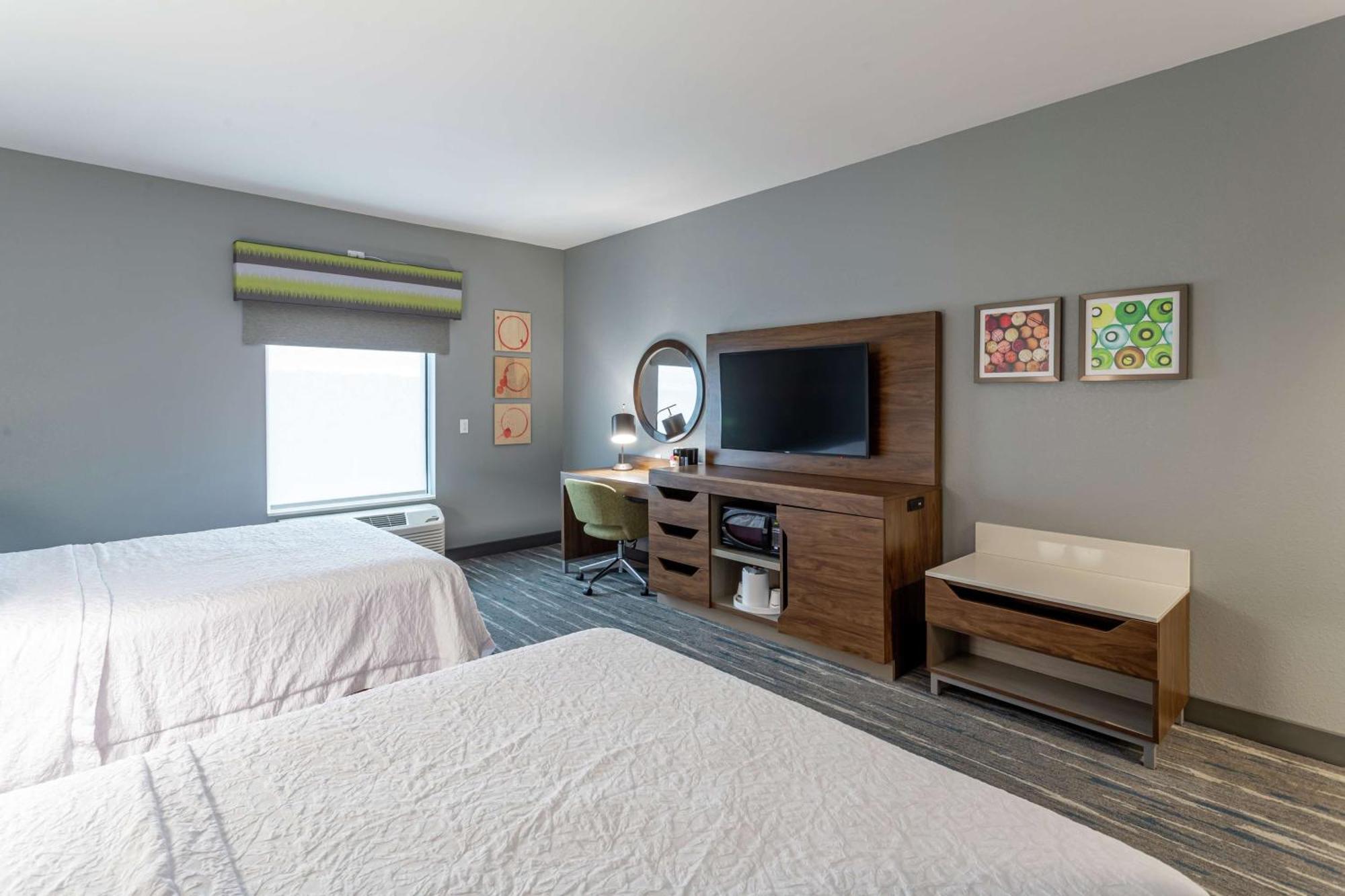 Hampton Inn Madison, Oh Экстерьер фото