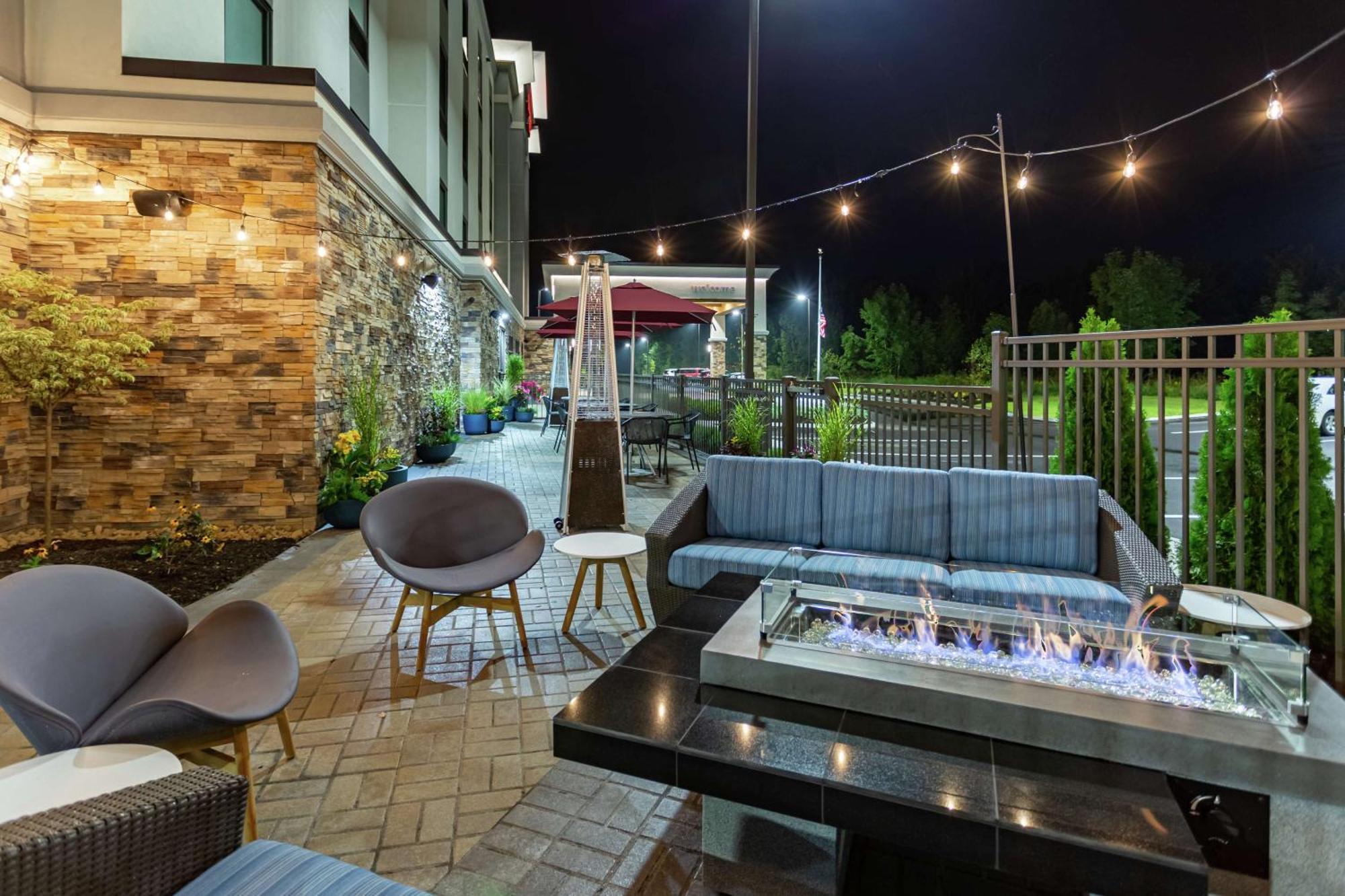 Hampton Inn Madison, Oh Экстерьер фото