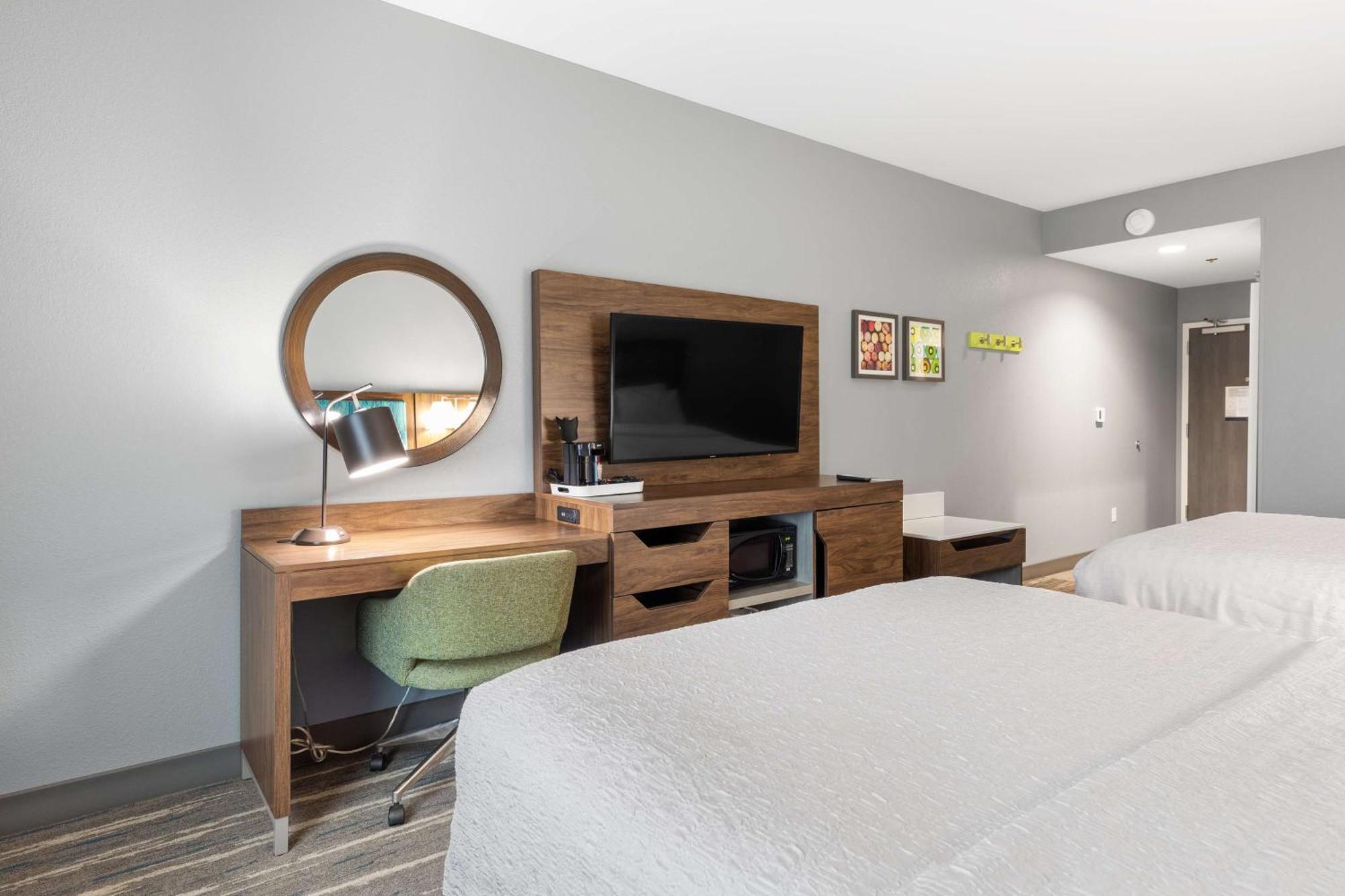 Hampton Inn Madison, Oh Экстерьер фото
