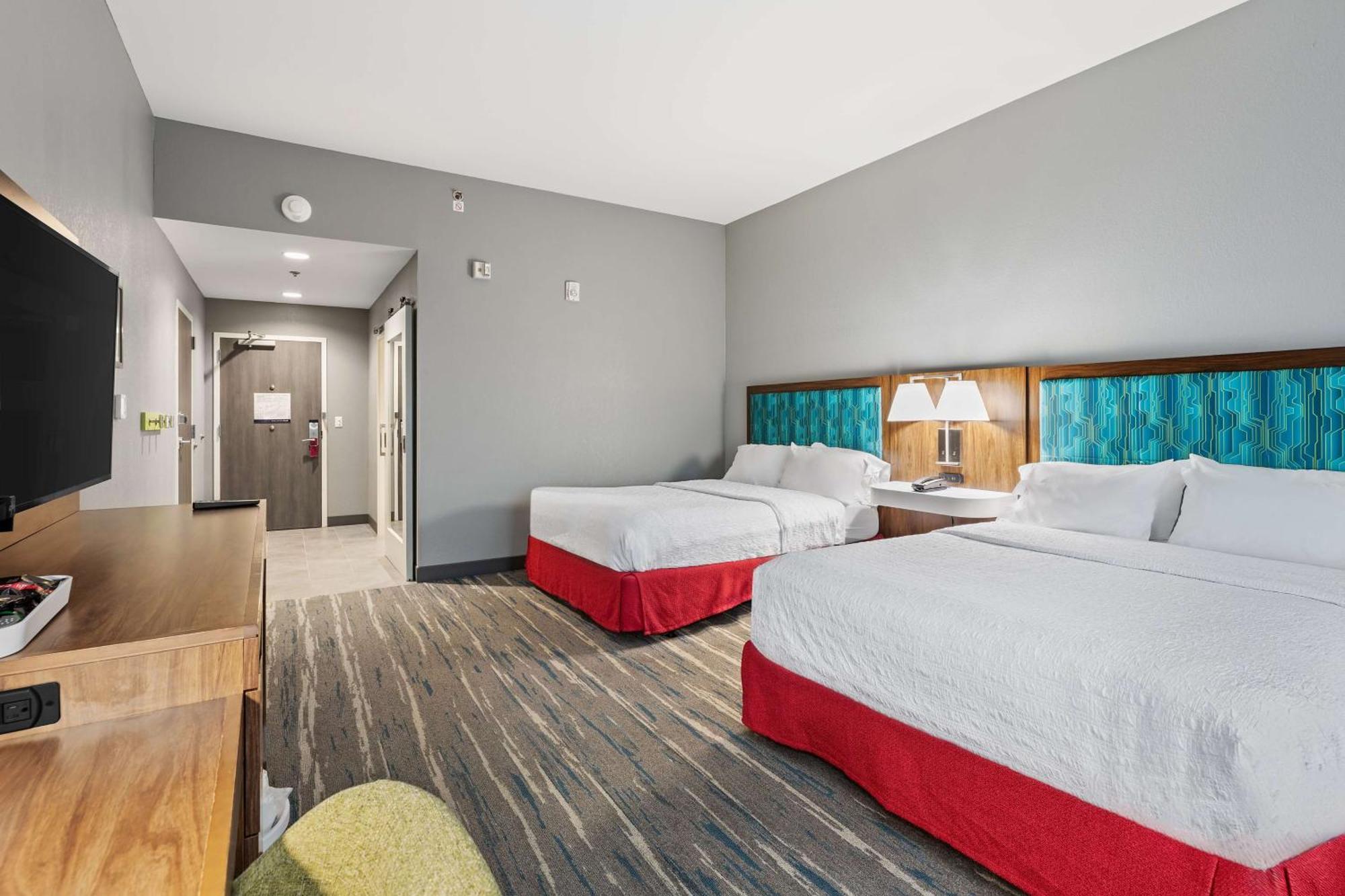 Hampton Inn Madison, Oh Экстерьер фото